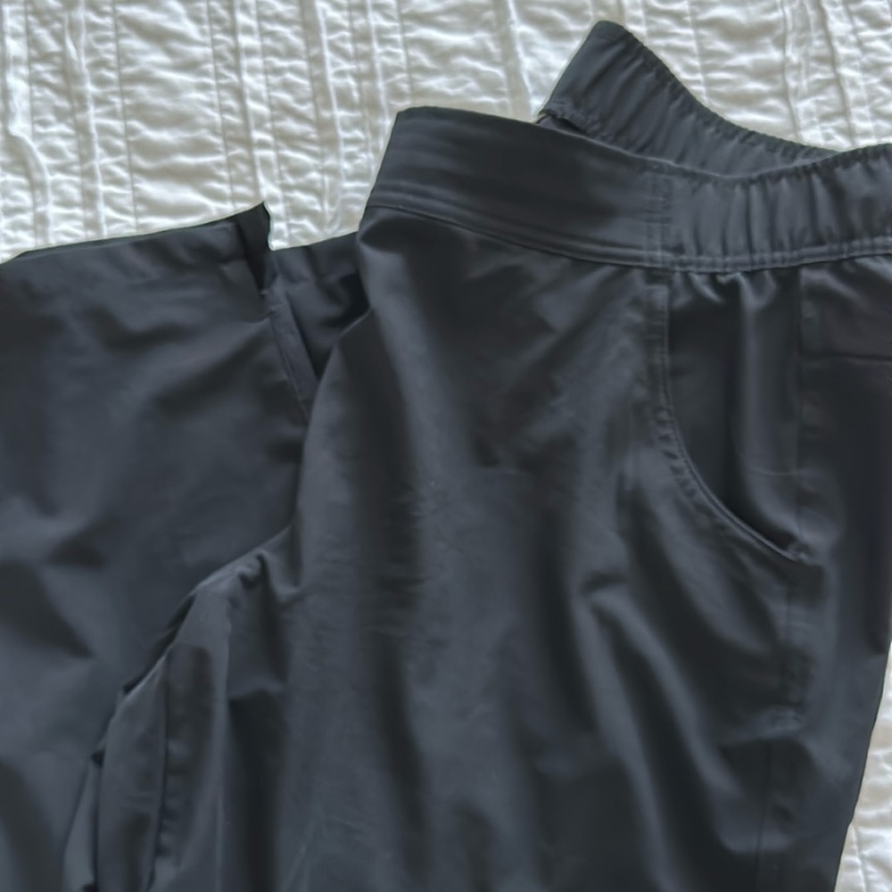 Eddie Bauer Traveller pant - size L - black